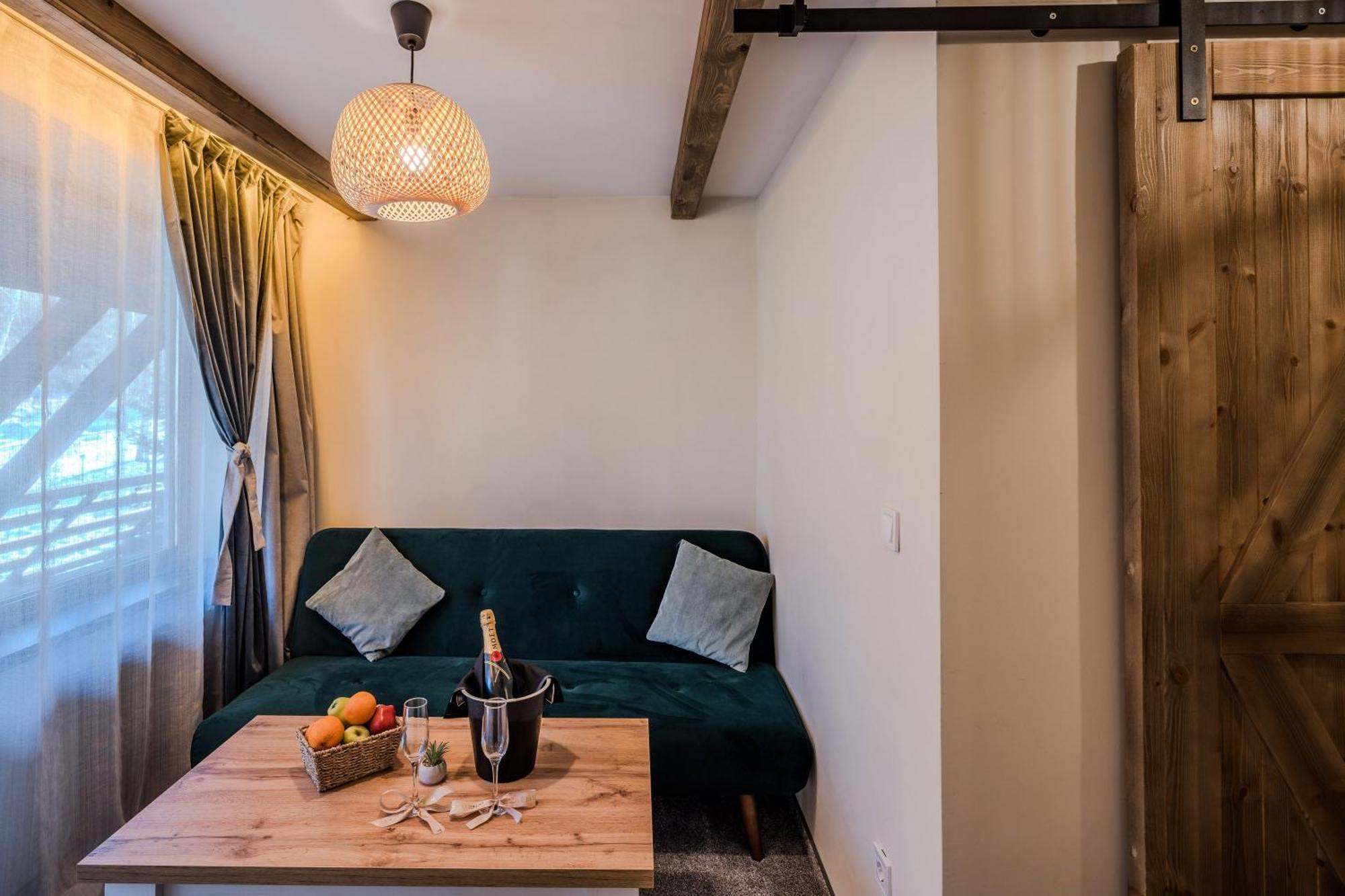 Breza Hotel Borowec Zewnętrze zdjęcie